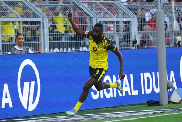 图片报：巴萨有意多特前场球员吉拉西，球员解约金降至6500万欧